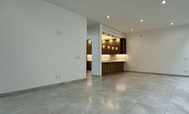 CASA EN VENTA EN LOMAS ALTAS