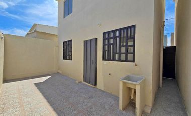 Alquiler de Casa de Estreno, 3 Dormitorios, 2 Pisos - Urbanización Villa Geranio 4, Vía a La Costa, Vía a Chongón