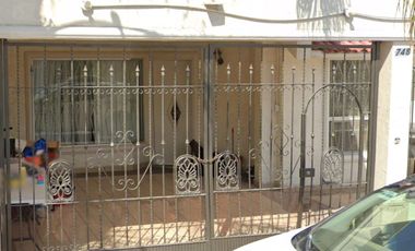 BONITA CASA EN COLONIA CASA BLANCA EN TORREON COAHUILA