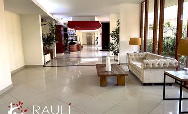 Amplio Departamento Con 2 Estacionamiento, Metro Bilbao