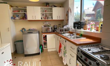 Se VENDE excelente casa de 2 pisos en sector de Bosque Sur, Valdivia