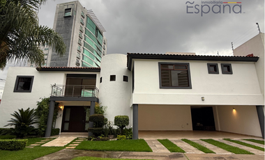 Casa en venta en Puerta Paraíso, Reserva Territorial Atlixcáyotl, Puebla