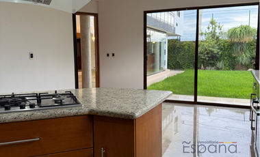 Casa en venta en Puerta Paraíso, Reserva Territorial Atlixcáyotl, Puebla