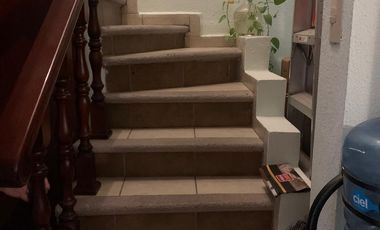 VENDO CASA EN LA 2DA SECCION DE SIGLO XXI