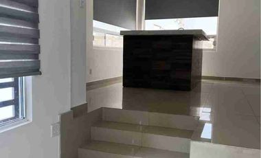 Amplia casa de 4 recamaras  en Privada  en Santa Fe