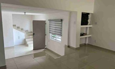 Amplia casa de 4 recamaras  en Privada  en Santa Fe