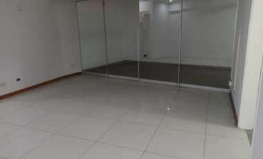 Departamento primer piso+cochera doble en San Borja Norte