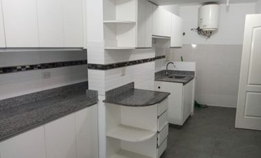 Departamento primer piso+cochera doble en San Borja Norte