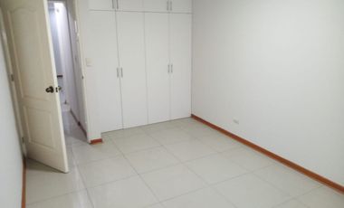 Departamento primer piso+cochera doble en San Borja Norte