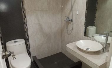 Departamento primer piso+cochera doble en San Borja Norte