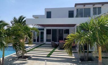 casa lujosa de venta en santa marianita manta B/L