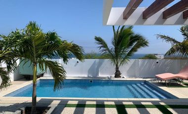 casa lujosa de venta en santa marianita manta B/L