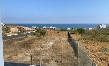 casa lujosa de venta en santa marianita manta B/L