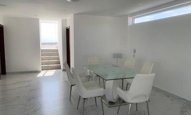 casa lujosa de venta en santa marianita manta B/L