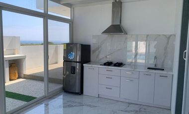 casa lujosa de venta en santa marianita manta B/L