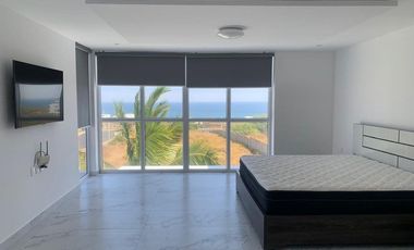 casa lujosa de venta en santa marianita manta B/L