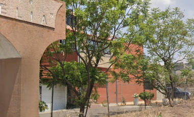 CASA EN CONDOMINIO CON POSESIÓN EN VENTA EN LA CALLE SAN FRANCISCO 109 EN EL CONJUNTO HABITACIONAL RINCONADA DE MORELIA