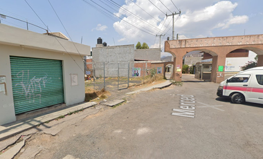 CASA EN CONDOMINIO CON POSESIÓN EN VENTA EN LA CALLE SAN FRANCISCO 109 EN EL CONJUNTO HABITACIONAL RINCONADA DE MORELIA