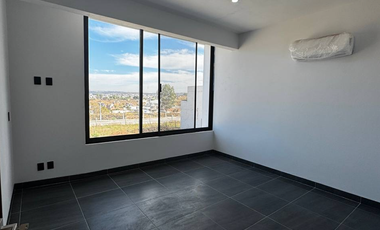 VENDO CASA EN ZURIA RESIDENCIAL ZAPOTLANEJO JALISCO