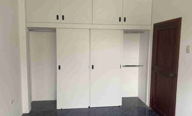 ALQUILER SUITE SIN AMOBLAR 2 AMBIENTES