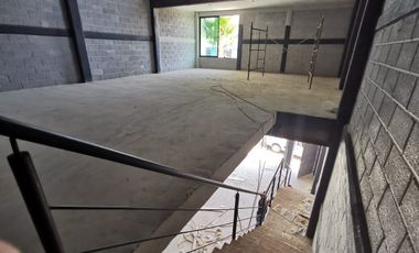 Bodega en Ribera de la presa