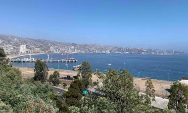 ARRIENDO LOFT CERRO BARON CENTRAL.