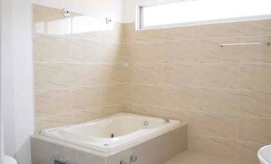 Casa en Venta fraccionamiento Mediterránea Uruapan