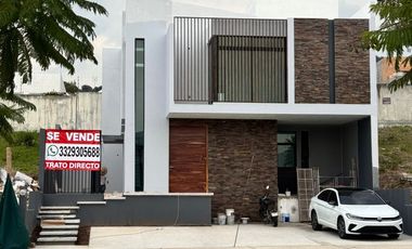 ROBLES RESIDENCIAL ( PROL MARIANO OTERO ) CASA DE ENSUEÑO LA MEJOR ZONA DE GDL