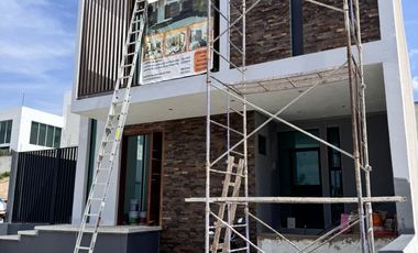 ROBLES RESIDENCIAL ( PROL MARIANO OTERO ) CASA DE ENSUEÑO LA MEJOR ZONA DE GDL
