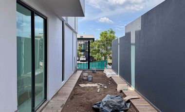 ROBLES RESIDENCIAL ( PROL MARIANO OTERO ) CASA DE ENSUEÑO LA MEJOR ZONA DE GDL