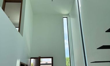 ROBLES RESIDENCIAL ( PROL MARIANO OTERO ) CASA DE ENSUEÑO LA MEJOR ZONA DE GDL