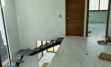 ROBLES RESIDENCIAL ( PROL MARIANO OTERO ) CASA DE ENSUEÑO LA MEJOR ZONA DE GDL