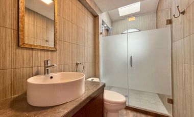 CASA EN RENTA EN CONDADOS