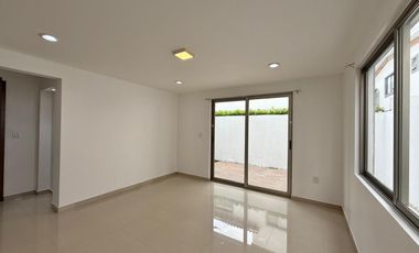 CASA EN RENTA EN CONDADOS