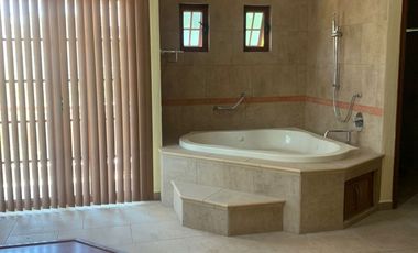 CASA EN VENTA EN RANCHO EL CENTINELA