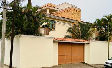 CASA EN VENTA EN RANCHO EL CENTINELA