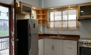 3 bedrooms Semi Furnished house - 10 min drive Ateneo de Cebu