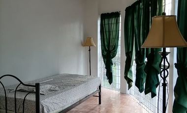 3 bedrooms Semi Furnished house - 10 min drive Ateneo de Cebu