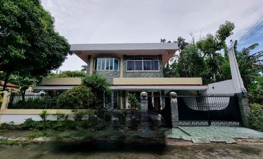 2-STOREY 4 BEDROOM HOUSE IN TAGAYTAY