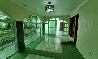 2-STOREY 4 BEDROOM HOUSE IN TAGAYTAY