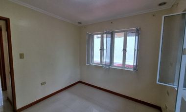 2-STOREY 4 BEDROOM HOUSE IN TAGAYTAY