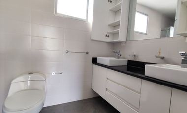 NAYON - RENTA /CASA DENTRO DE URBANIZACION