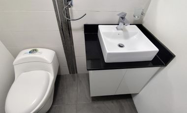 NAYON - RENTA /CASA DENTRO DE URBANIZACION