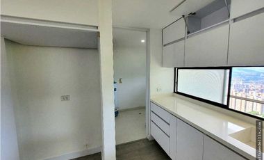 Apartamento con vista panorámica - Sabaneta Sector La Bahia