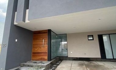 MAGNIFICA RESIDENCIA EN PARQUE NAYARIT - CASCATTA