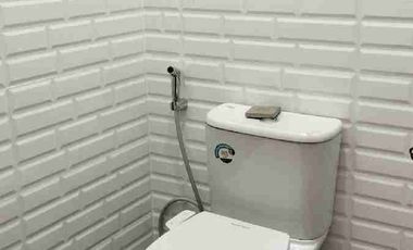 Rumah cantik Plafon tinggi wonsel Rungkut