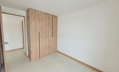 SE VENDE APARTAMENTO DE 69MT2 EN SENDEROS DE SAN SILVESTE (CERRITOS)