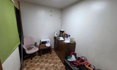 SE ARRIENDA AMPLIO TERRENO + CASA/OFICINA