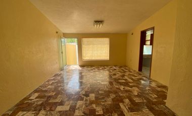 CASA EN VENTA LITORAL 2641