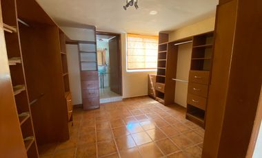 CASA EN VENTA LITORAL 2641